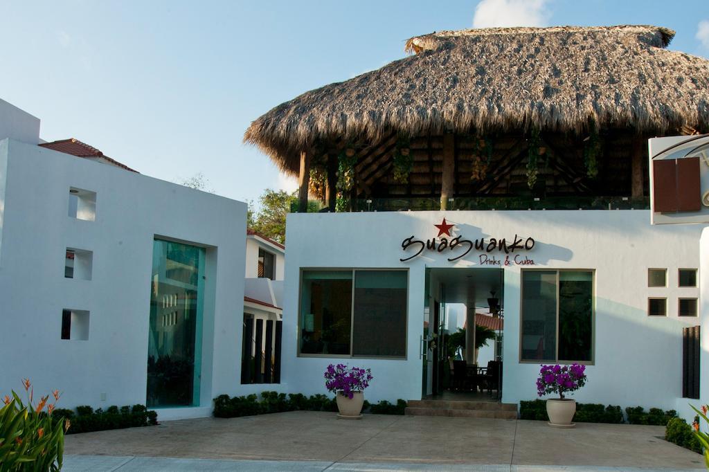 Villas Maria Isabel Santa Cruz Huatulco Exterior photo