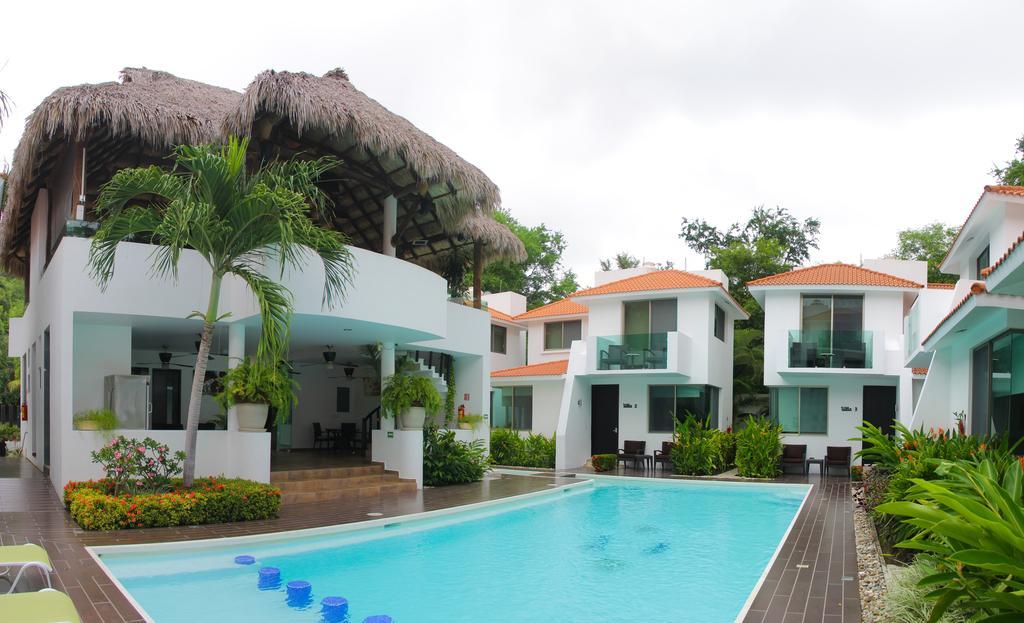 Villas Maria Isabel Santa Cruz Huatulco Exterior photo