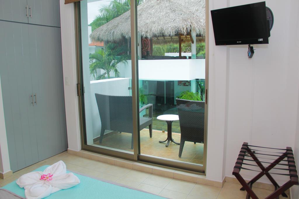 Villas Maria Isabel Santa Cruz Huatulco Exterior photo